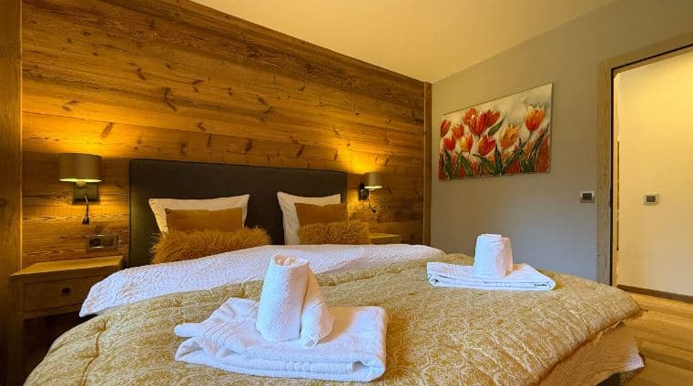 1868 – Appartement 4.5 pièces – 10000CHF – 130m²