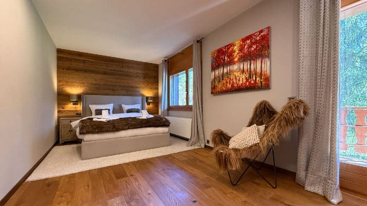 1868 – Appartement 4.5 pièces – 10000CHF – 130m²