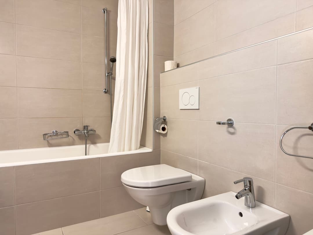 1902 – Appartement 5 pièces – 2450CHF