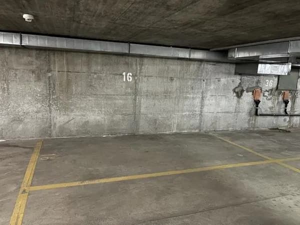 2313 – Parking – 95000 CHF