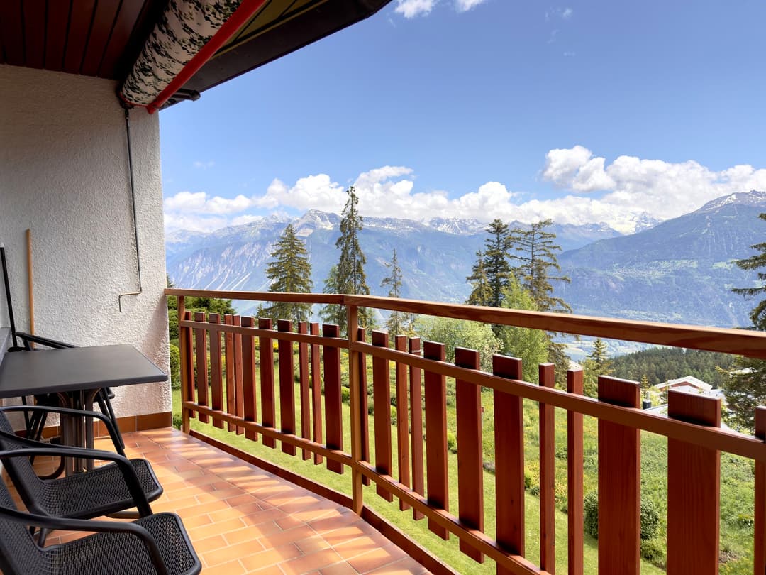 1941 – Appartement 4.5 pièces – 2500CHF