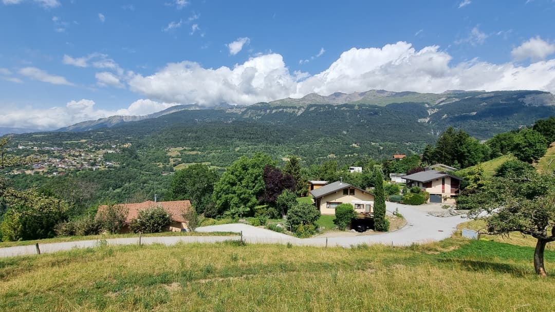2312 – Terrain – 264400 CHF – 809m²